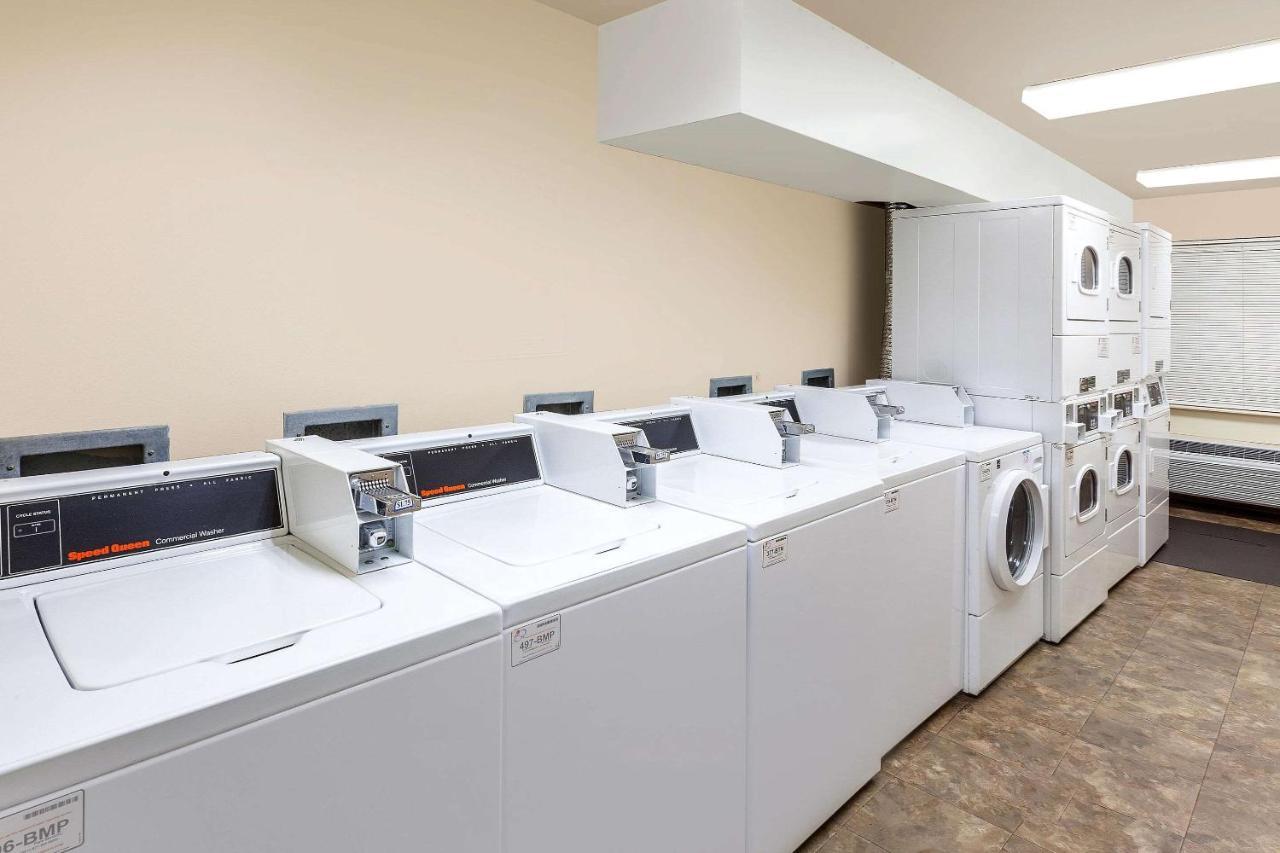 Woodspring Suites كاونسيل بلافز المظهر الخارجي الصورة